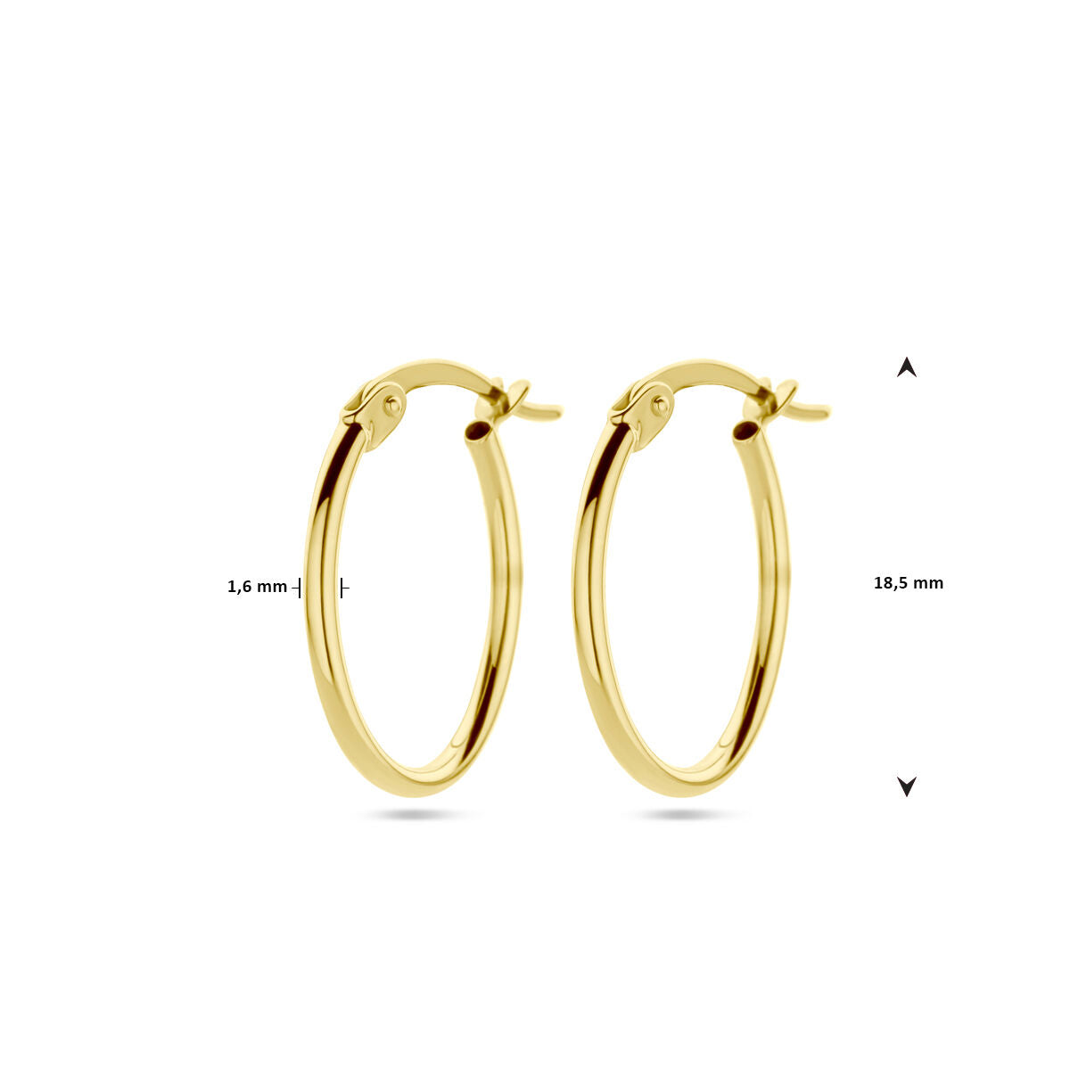 Gouden oorringen van 1,6 mm met een ronde buisvorm en een eenvoudige sluiting.
