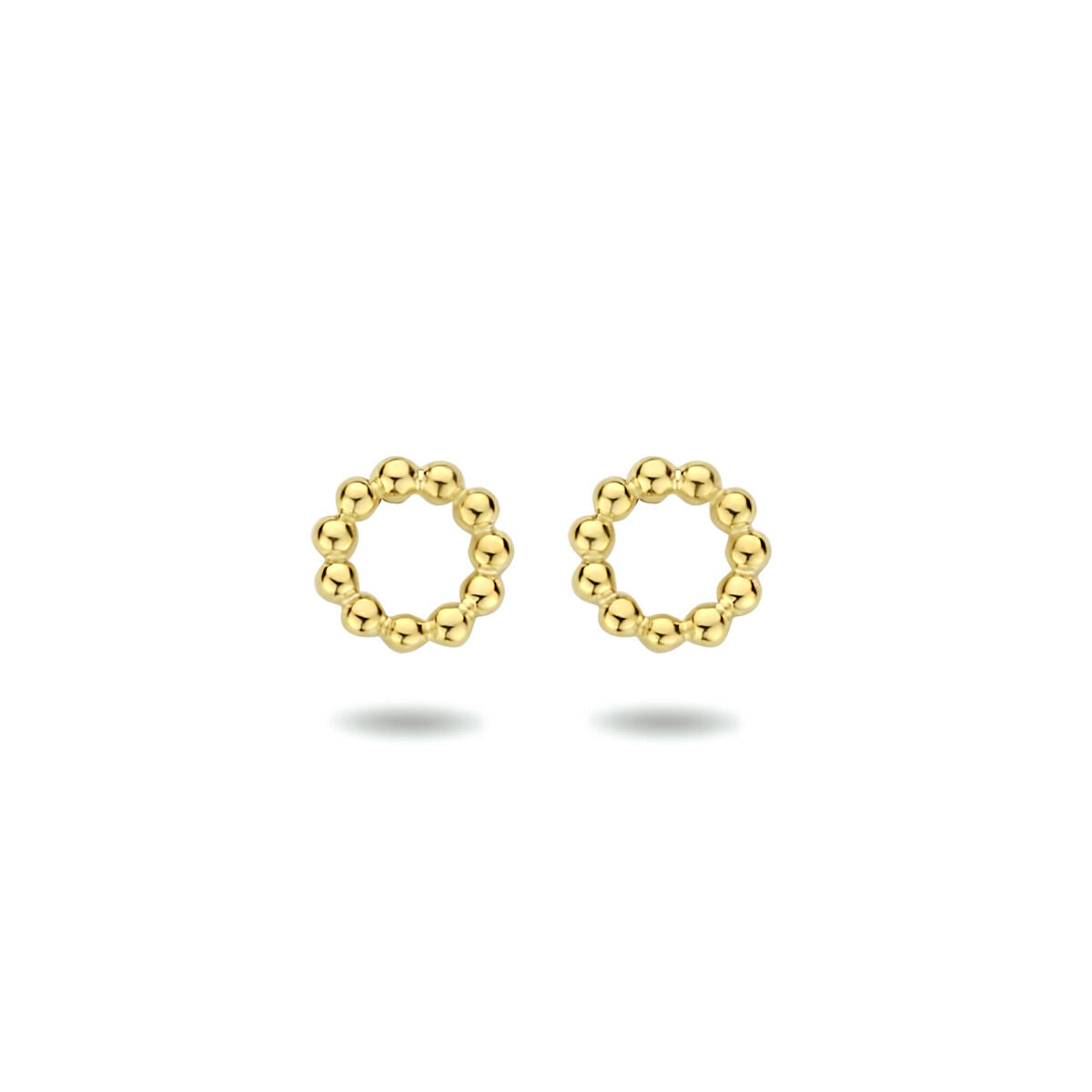 Ronde oorknoppen van 1 micron verguld zilver met een bolletjesdesign.