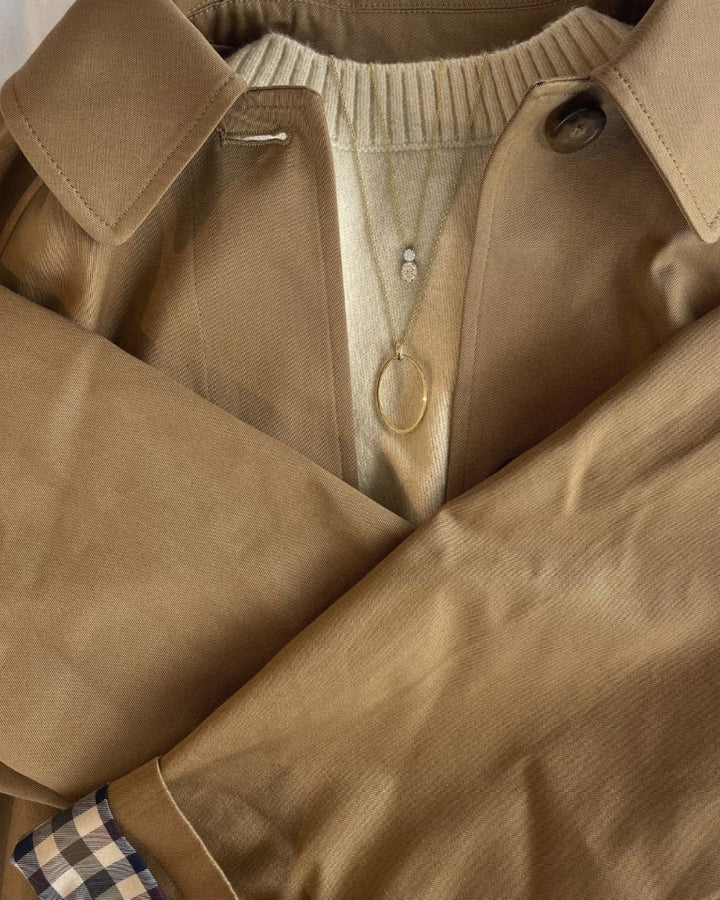 Elegant Geelgouden Collier met Ovale Open Hanger – 14 Karaat Goud, Tijdloos Design