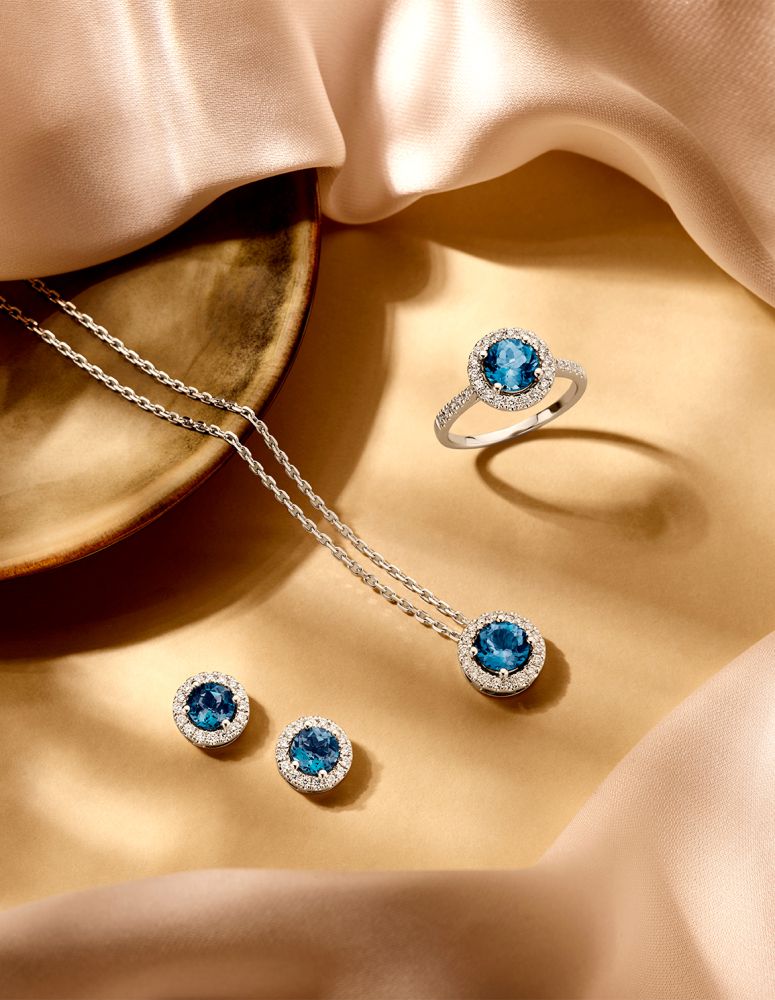 Schitterend witgouden collier met London blue topaas en diamanten - 14 karaat