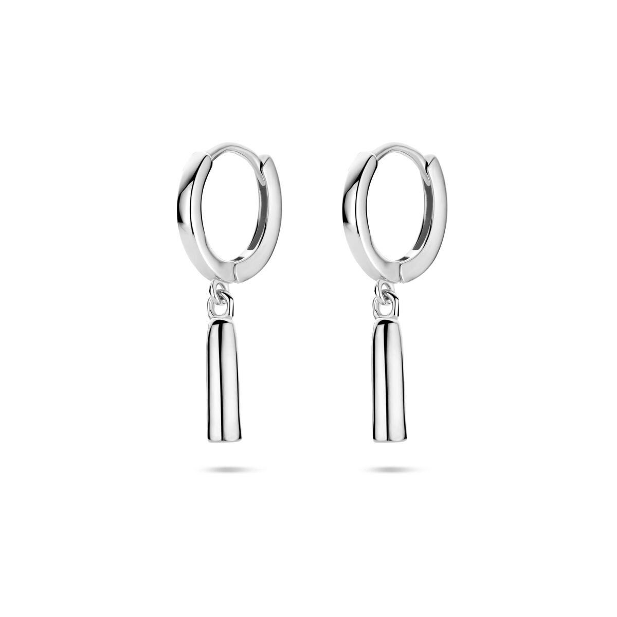 Zilveren klapoorringen van gerhodineerd 925 zilver met een hangende cilinder.