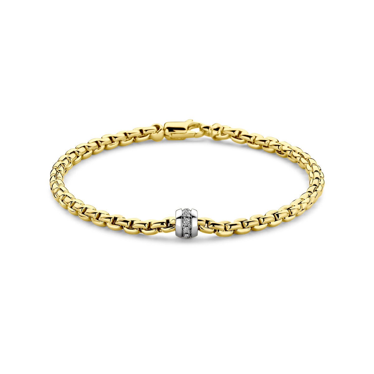 Gelegde armband van 14K geelgoud met een diamant van 0.12 ct, 19 cm lang, met een opvallende sluiting.