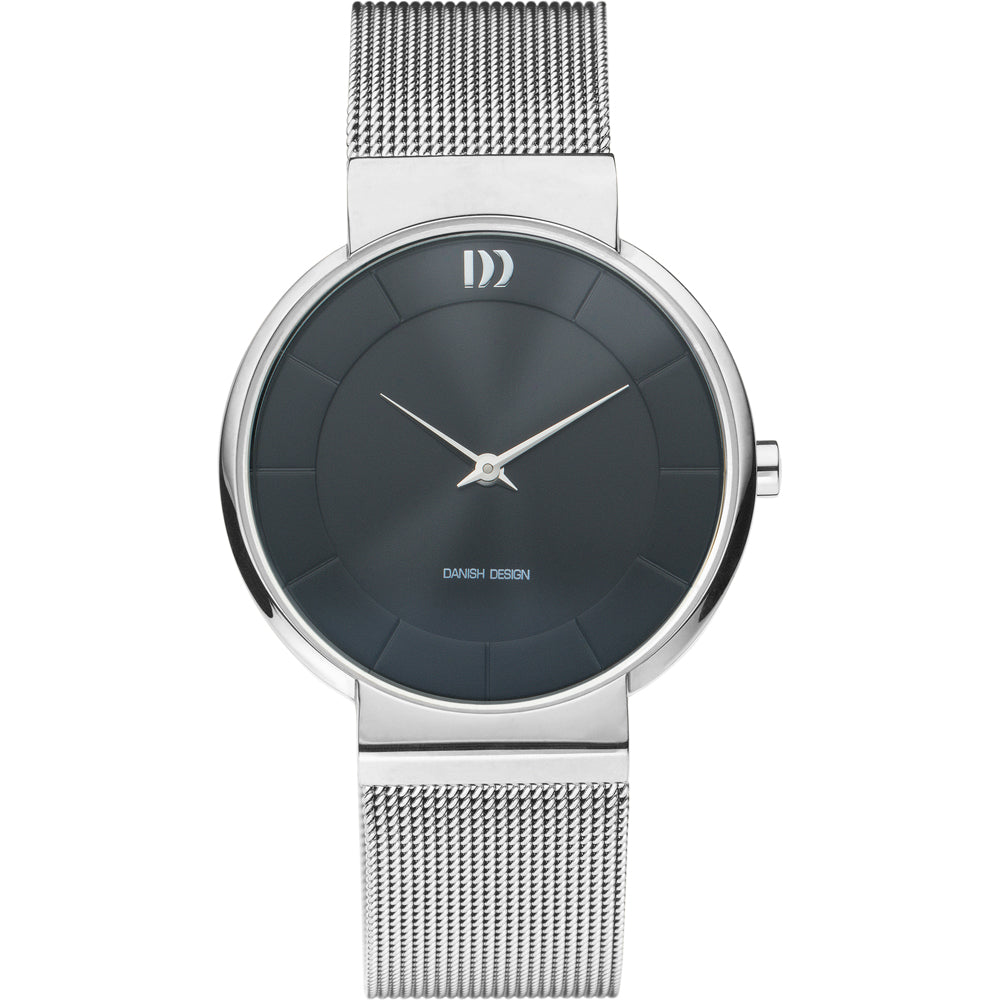 Zilveren horloge met een zwarte wijzerplaat en mesh-band.
