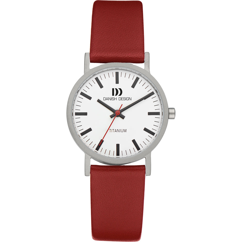 Titanium horloge met witte wijzerplaat, zwarte indexen en rode rubberen band.