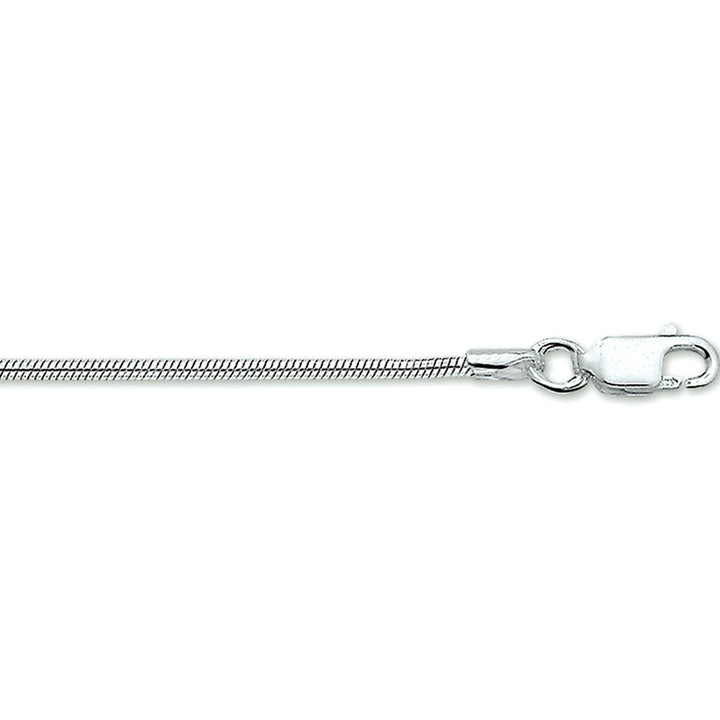 Zilveren gerhodineerde armband met een slangenketting van 1,6 mm en een lengte van 18 cm.