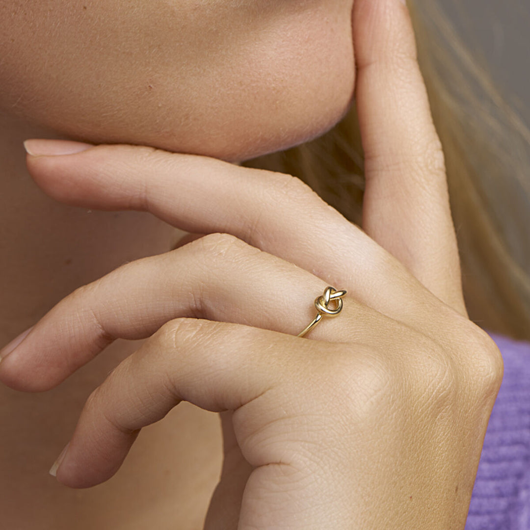 ring button 14K yellow gold