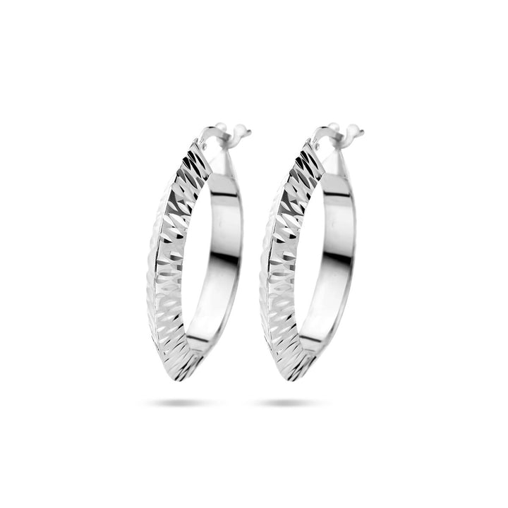 oorringen spitse buis gediamanteerd zilver gerhodineerd