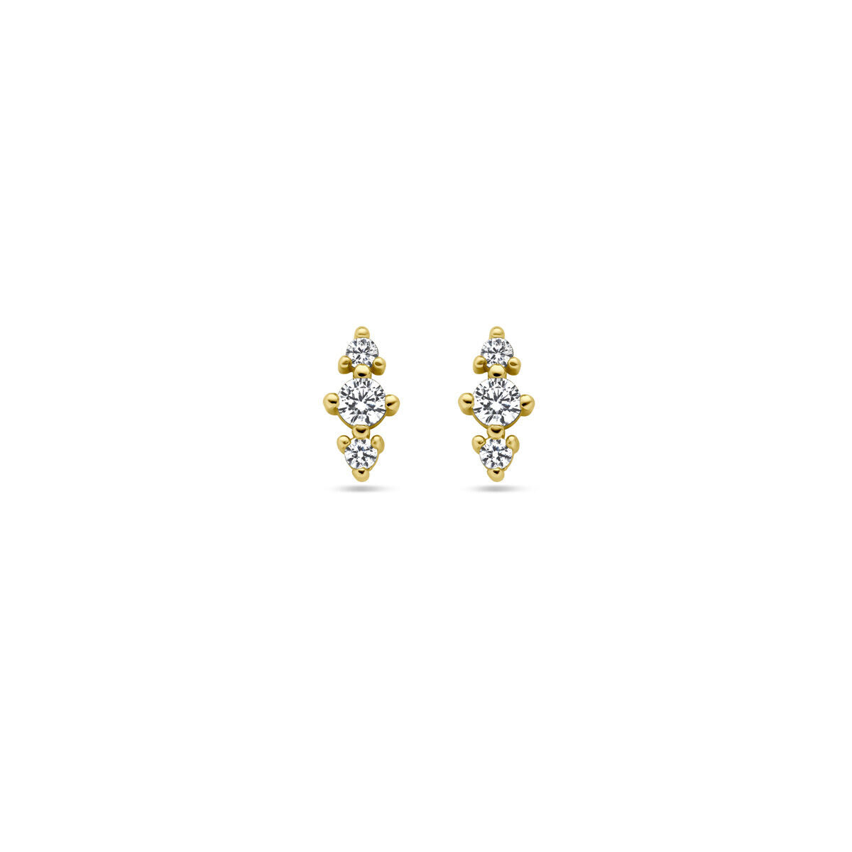 Oorknoppen van verguld zilver met drie zirkonia-steentjes in een elegante opstelling.