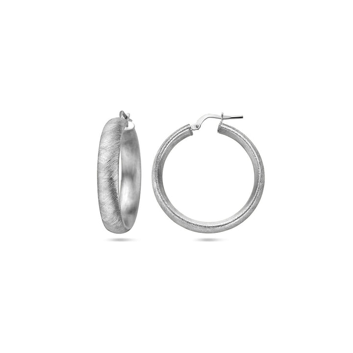 oorringen 6,0 mm halfronde buis gescratcht zilver gerhodineerd