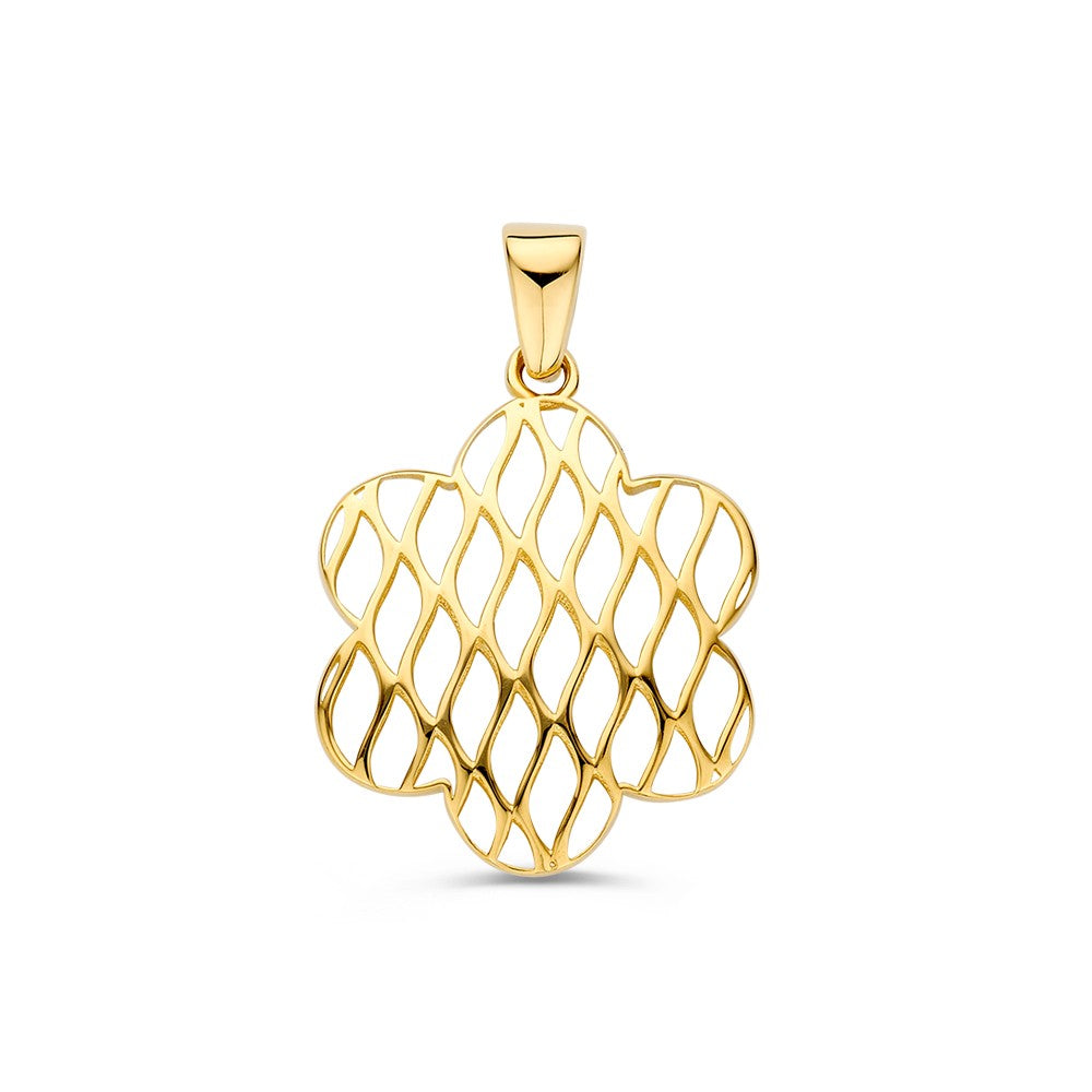 Geelgouden hanger in bloemvorm met een opengewerkt, gevlochten ontwerp.