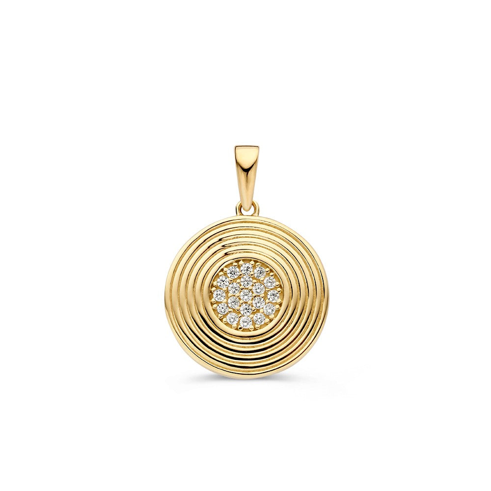 Ronde geelgouden hanger met bewerkte rand en een hart van zirkonia’s in het midden.