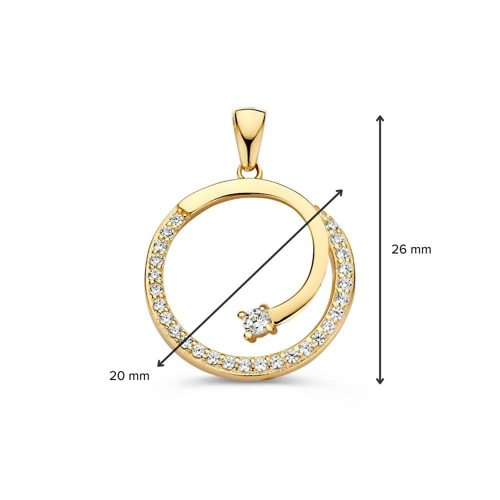 De Speelse Ronde Geelgouden Hanger met Zirkonia's van Excellent Jewelry is vervaardigd uit 14-karaats geelgoud (20 x 26 mm), bezet met sprankelende zirkonia's langs de rand en een grotere steen rechts onder.
