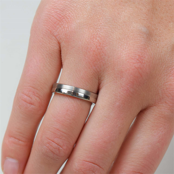 Boccia Titanium Ring 0129-01