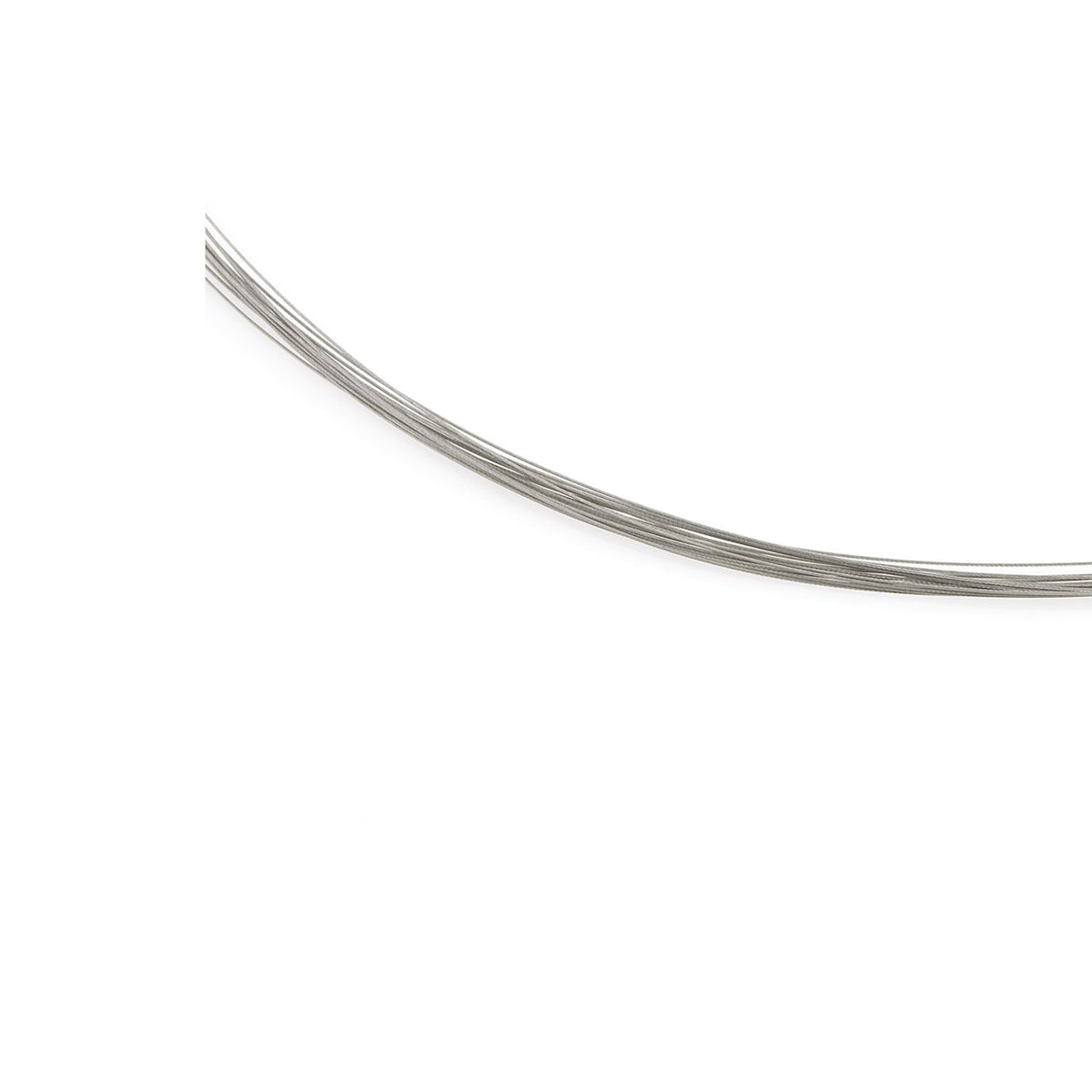 Titanium collier met een strakke, glanzende afwerking en een lengte van 85 cm.