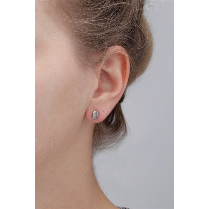 Boccia Titanium Stud Earrings dia 2/0.01 - 05008-02