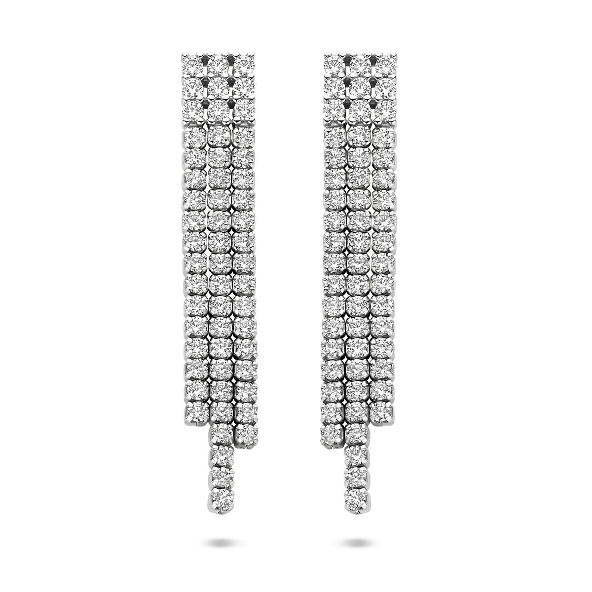Zilveren oorhangers met zirkonia in entourage zetting, 36 mm lang, met een glanzende afwerking.