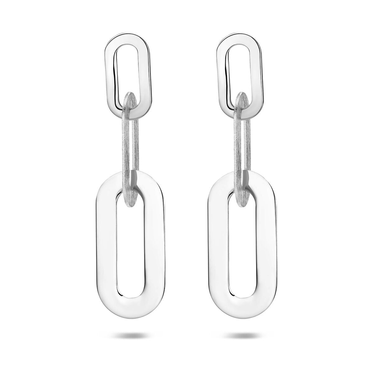Gerhodineerde 925 zilveren oorhangers met een moderne, open schakelvorm.