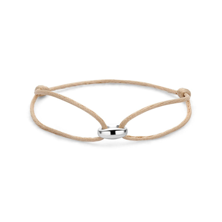 Beige satijnen armband met zilveren koffieboon