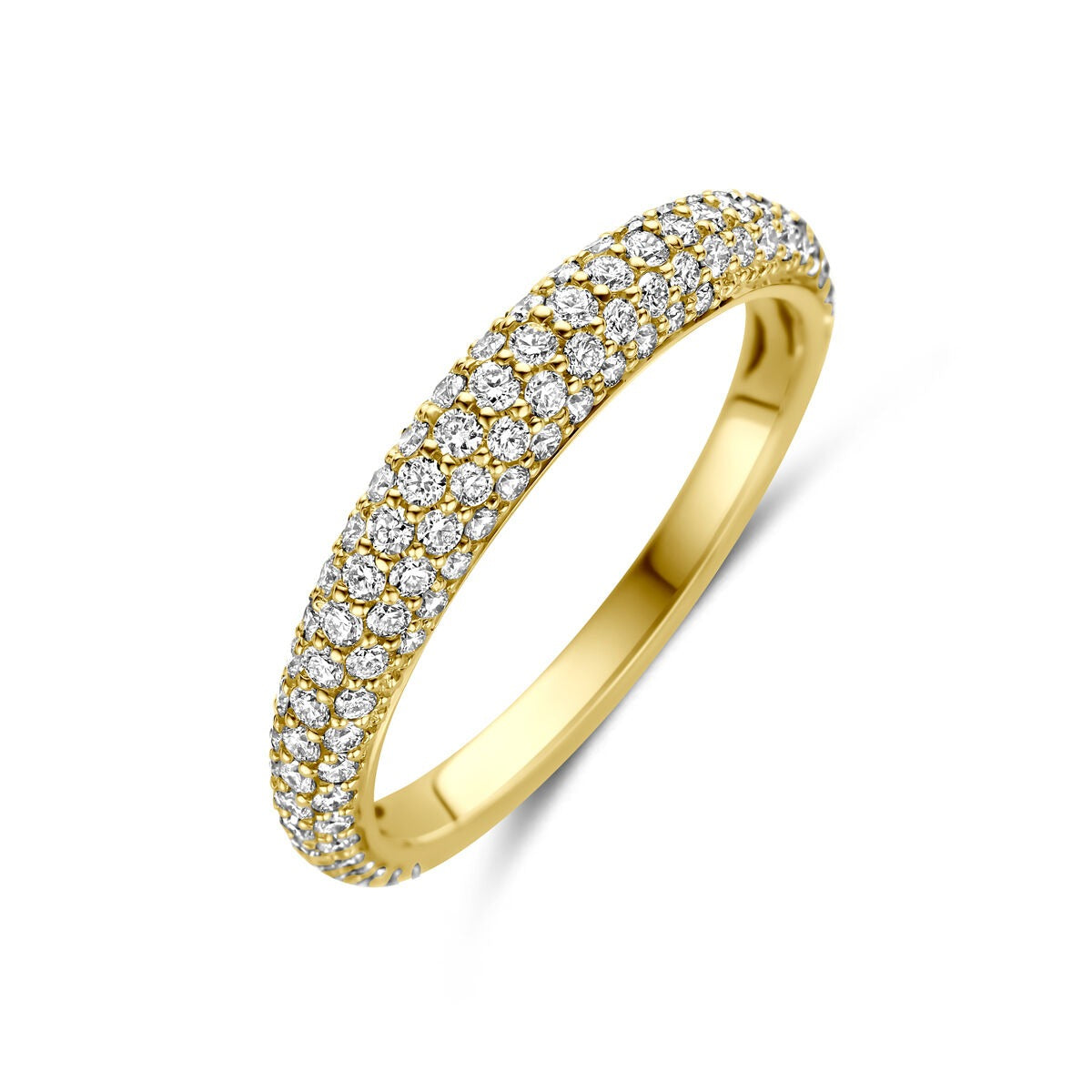 Geelgouden ring bezet met meerdere kleine diamanten voor een sprankelend effect.