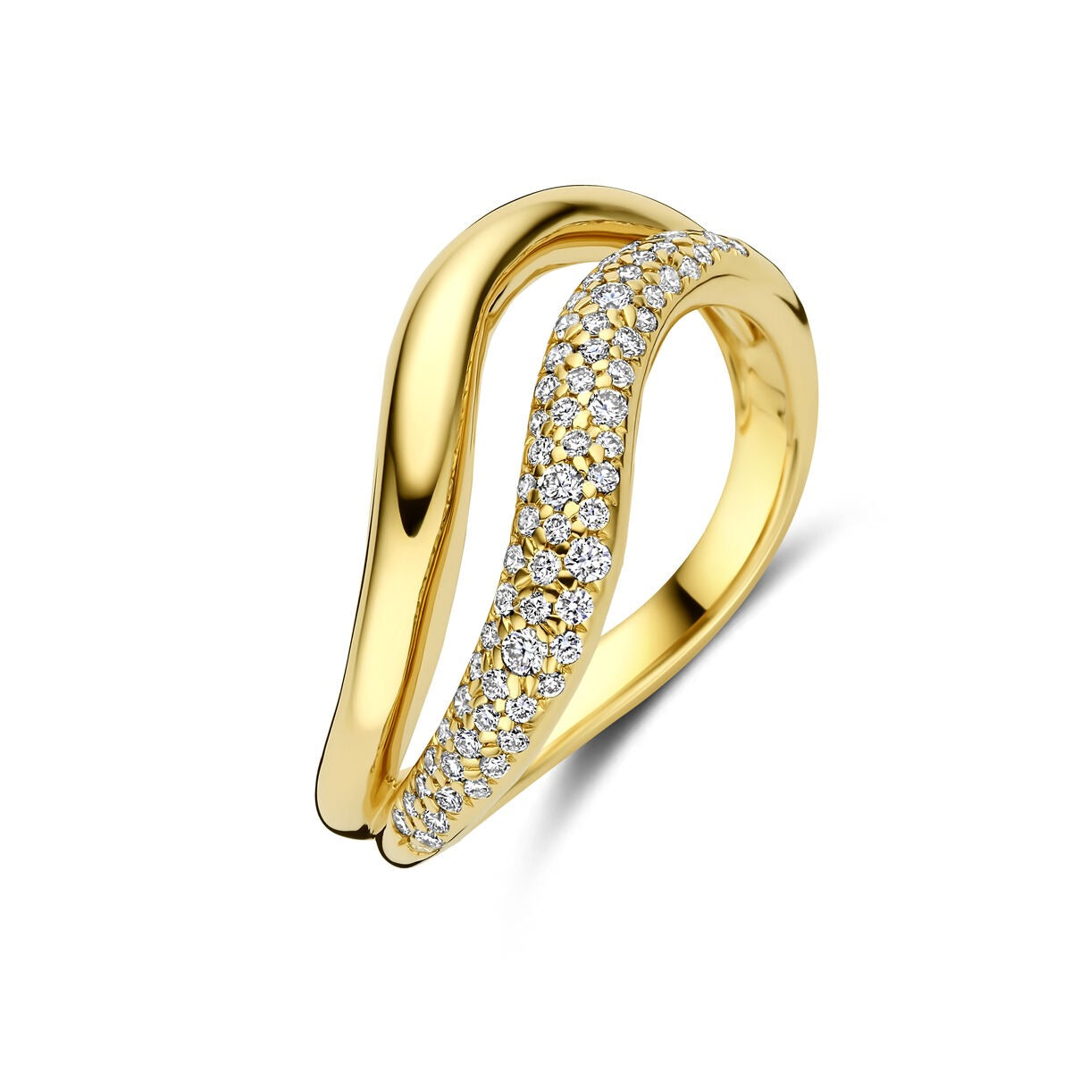 Geelgouden ring met een golvende vorm, bezet met kleine diamanten aan één zijde.
