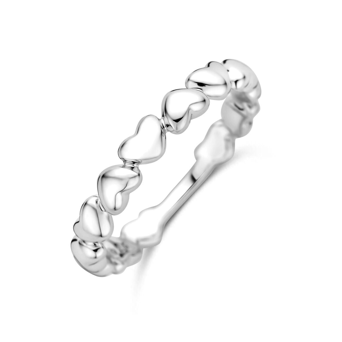 Gerhodineerde 925 zilveren ring met een rij van kleine hartjes in een speelse vorm.