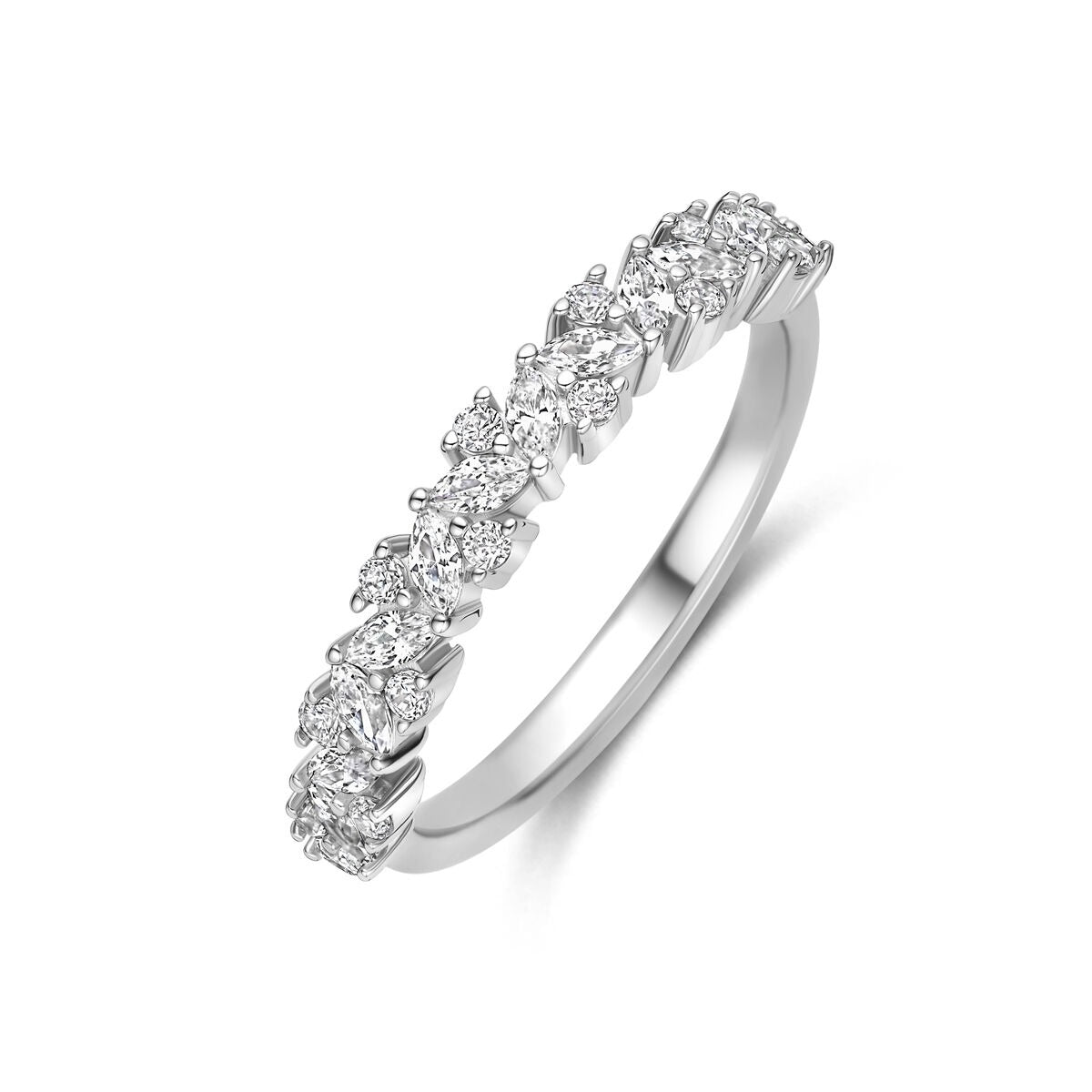 Gerhodineerde 925 zilveren ring met een rij van zirkonia steentjes van 3,5 mm.