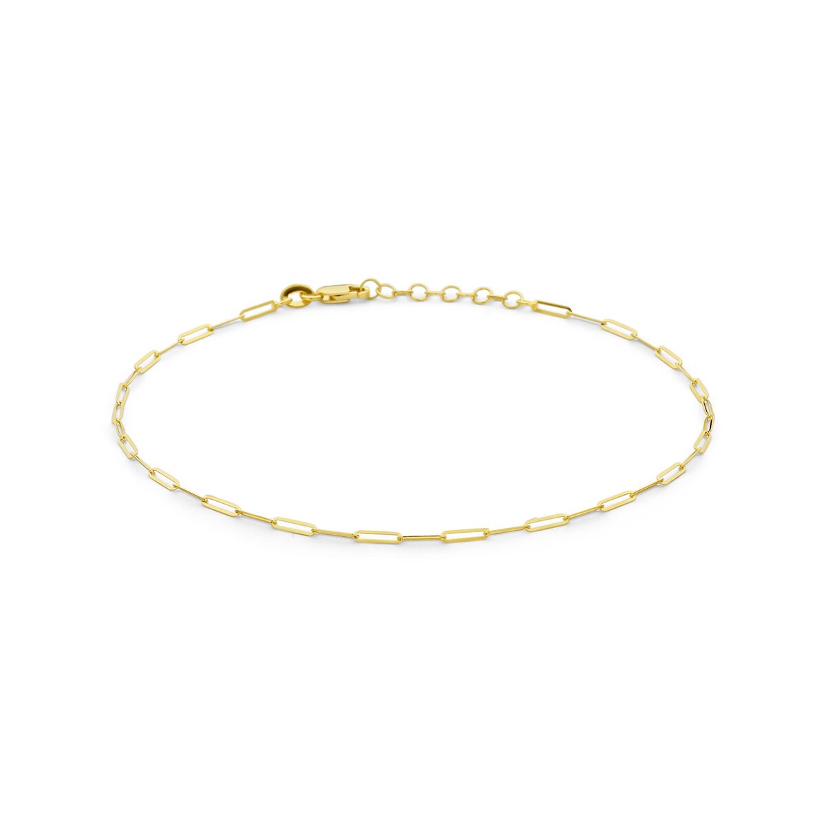 Geelgouden enkelbandje met een verfijnde schakeling en een sluiting, perfect voor de zomer.
