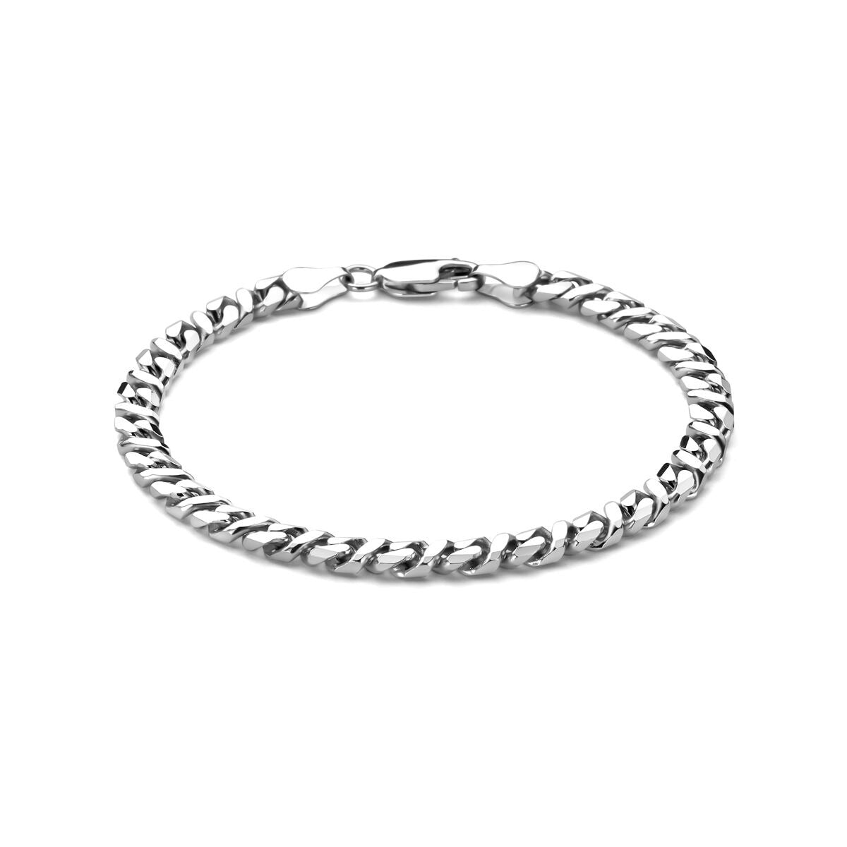 Zilveren gerhodineerde gourmette armband van 5,2 mm met een schakelsluiting.
