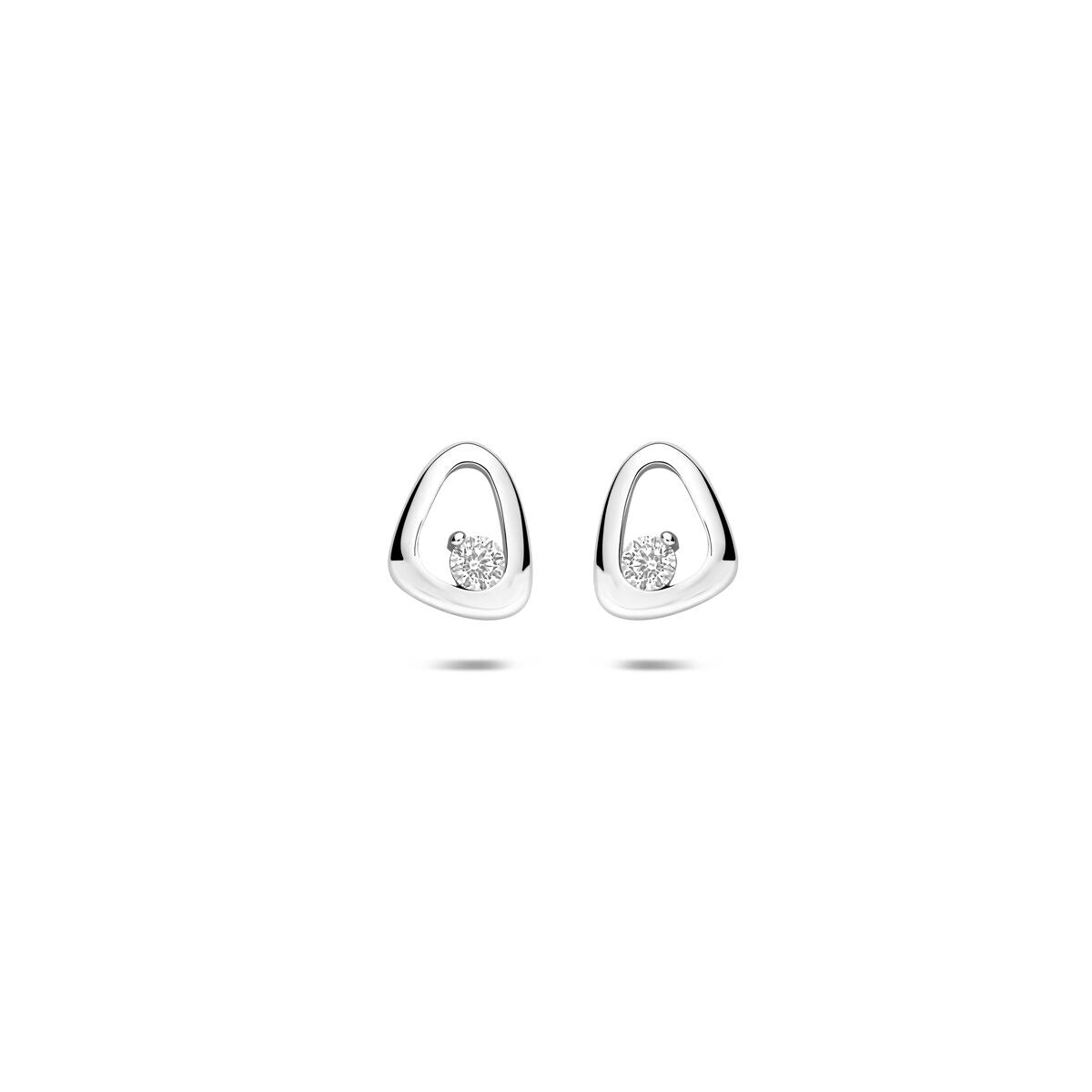 Zilveren oorknoppen van 925 gerhodineerd zilver met zirkonia, in een moderne, afgeronde vorm van 7,5 mm.