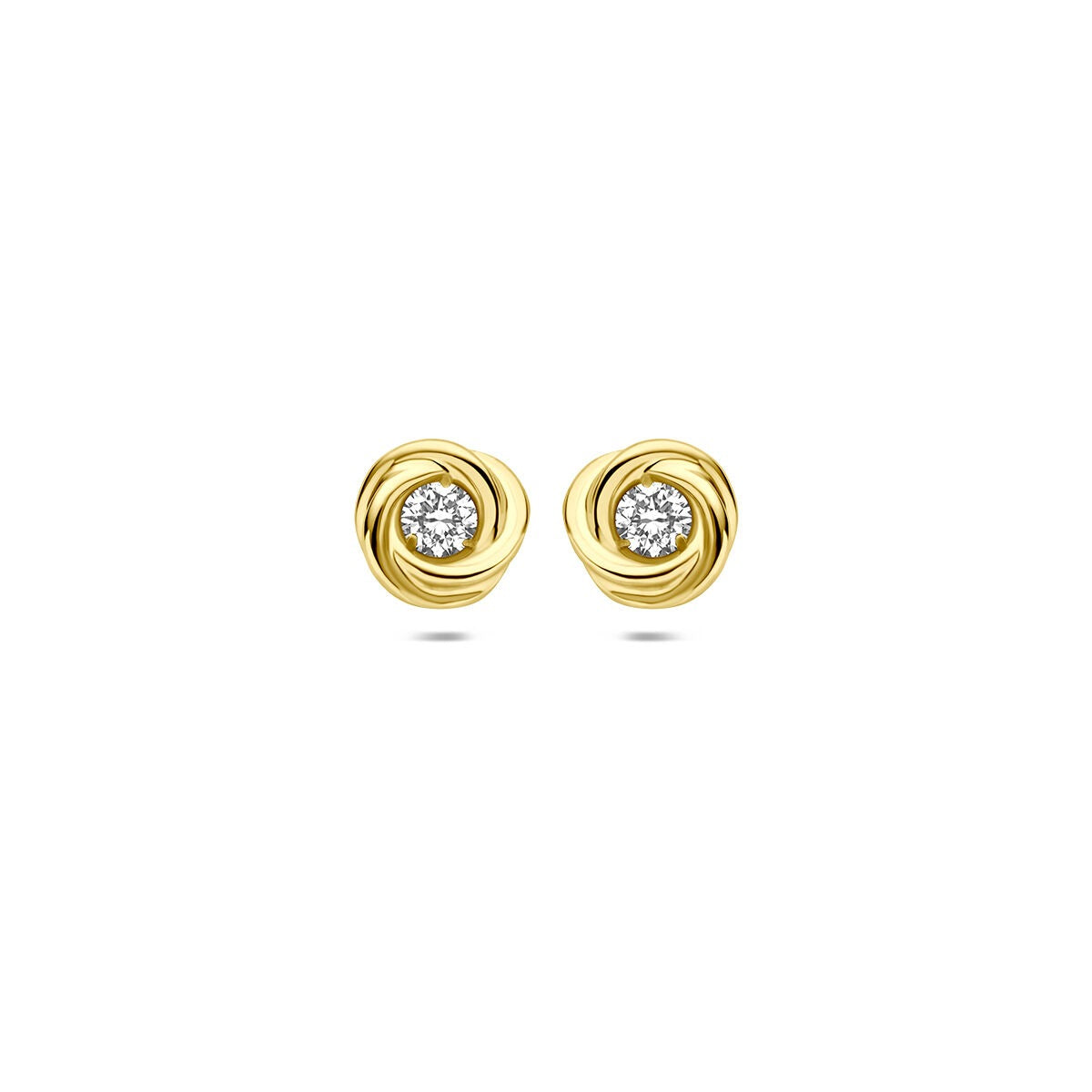 Geelgouden oorknoppen met een lab grown diamant in een gedraaide setting.