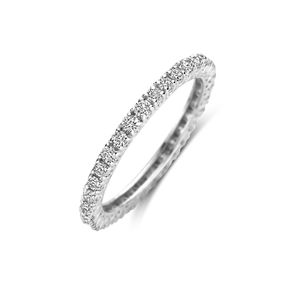 Witgouden alliance ring met volledig bezette diamanten van 0.70 ct.