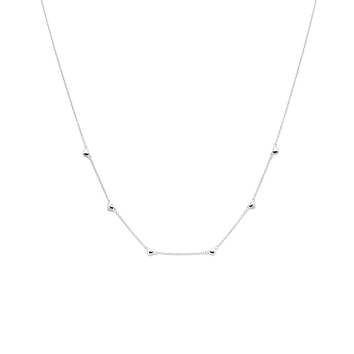 Zilveren kinder ketting met kleine hartjes en gerhodineerde afwerking.