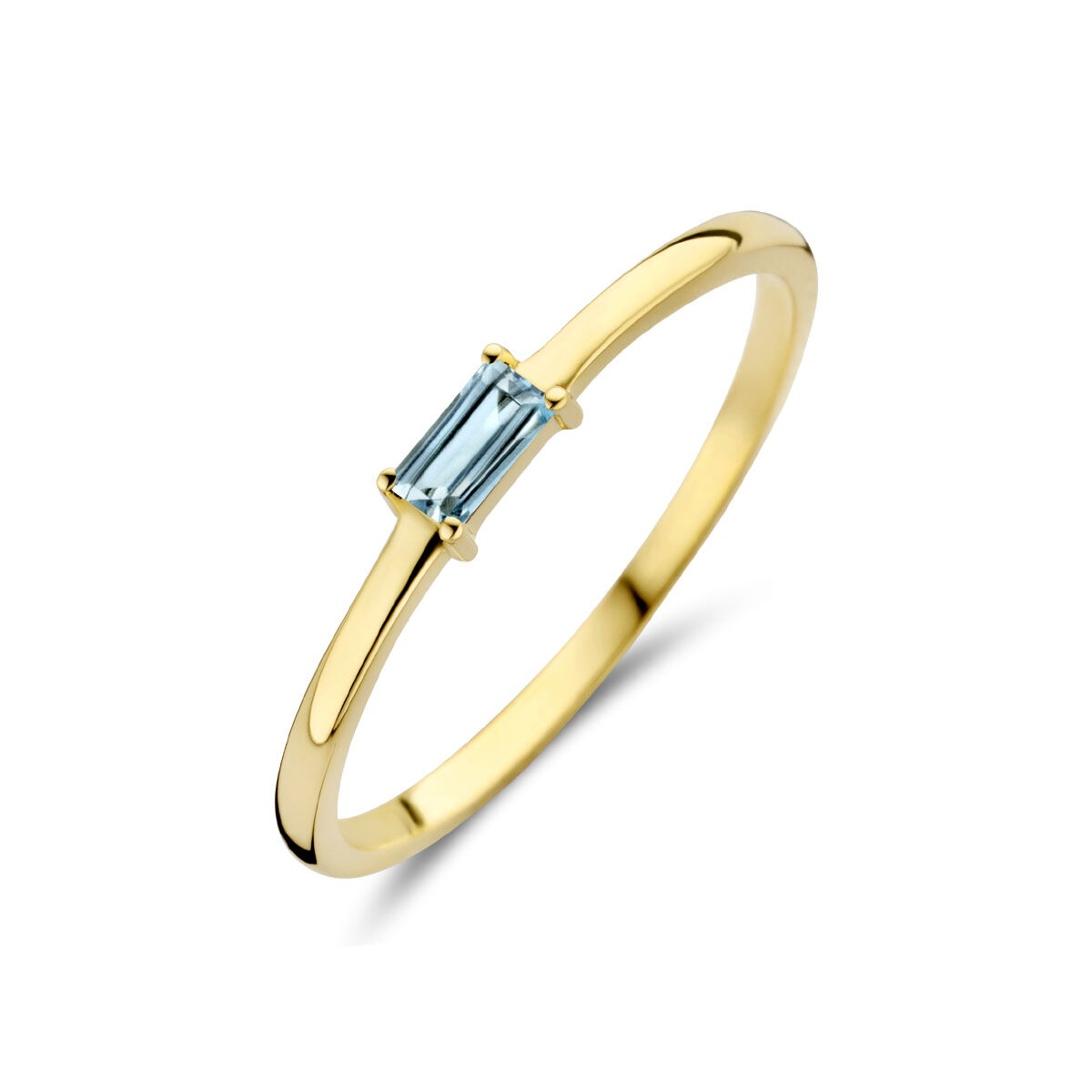 Geelgouden ring met een baguette geslepen aquamarijn in het midden.