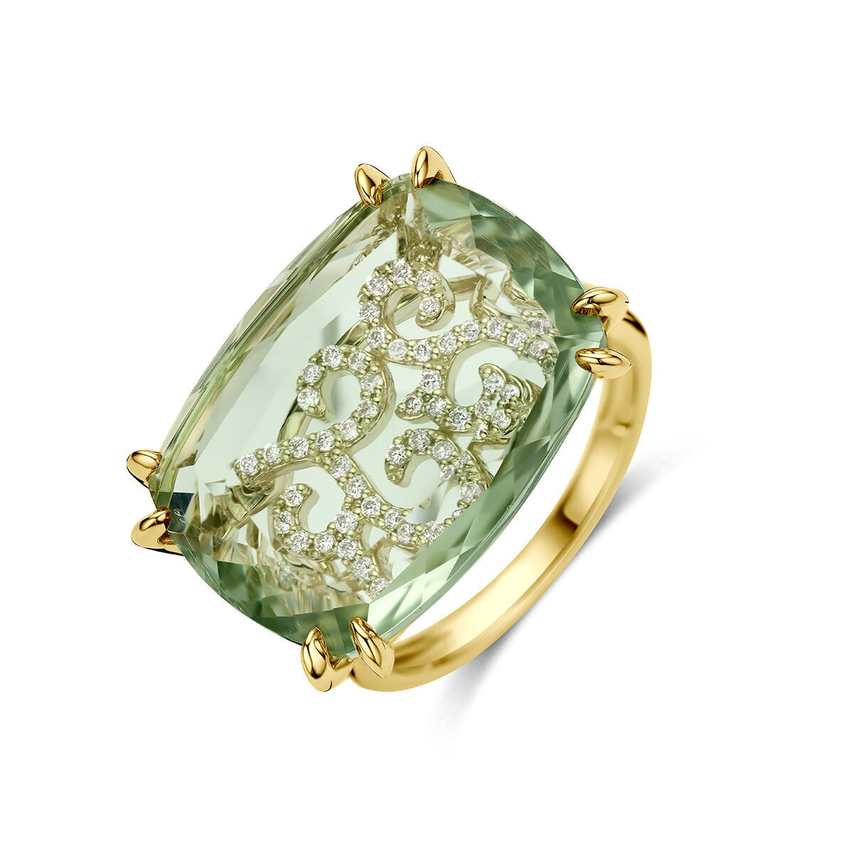 Geelgouden ring met grote groene amethist en sprankelende diamanten in een gedetailleerd ontwerp.