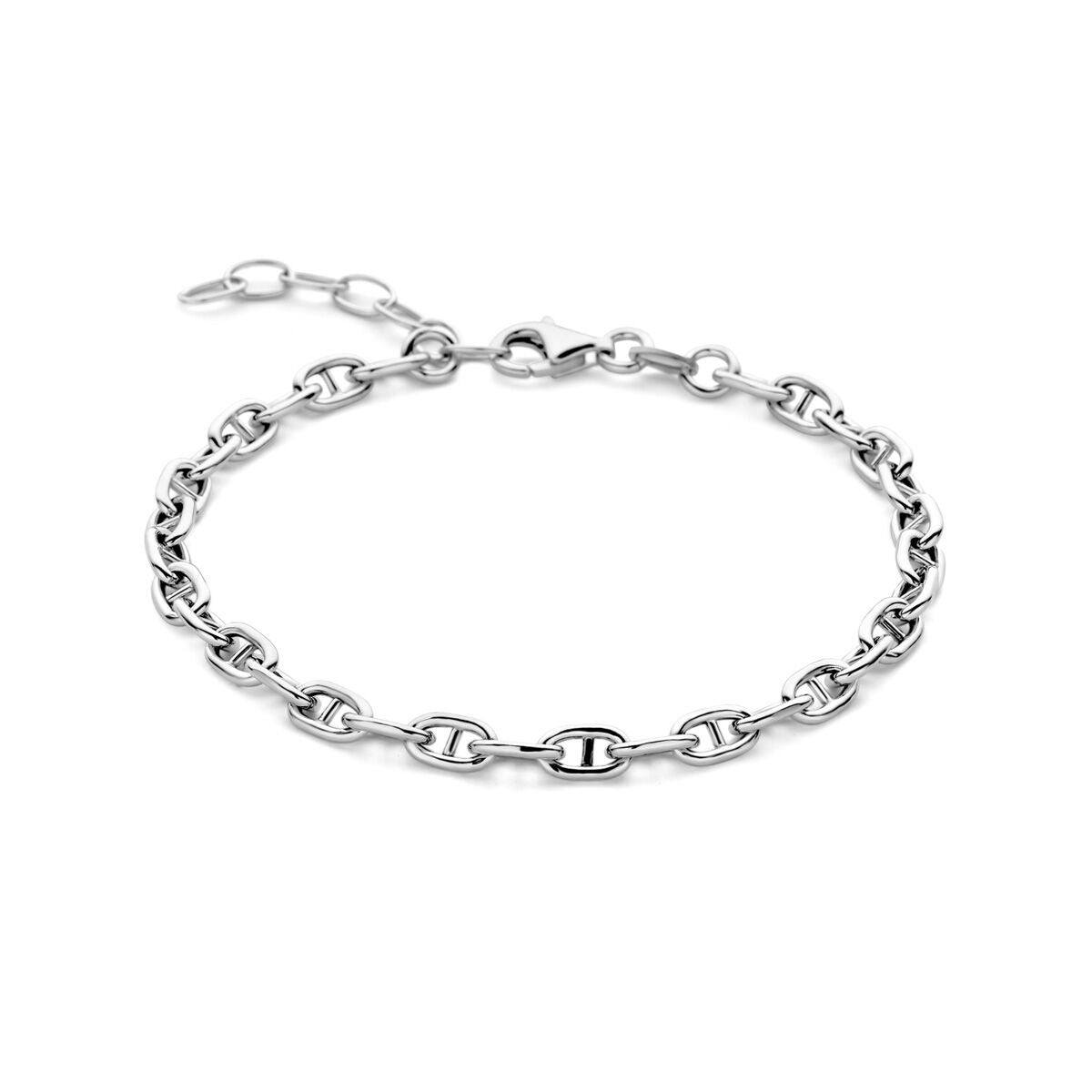 Zilveren dames armband van gerhodineerd 925 zilver met een marine schakelontwerp.