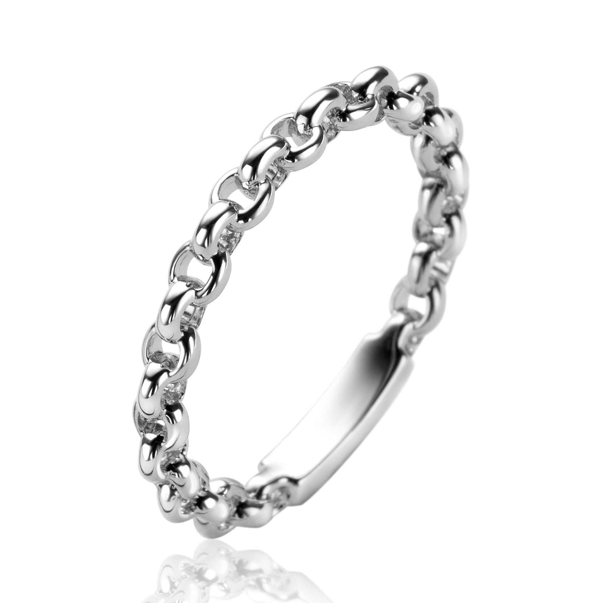 Zilveren ring met schakels, uitgevoerd in een glanzende afwerking.