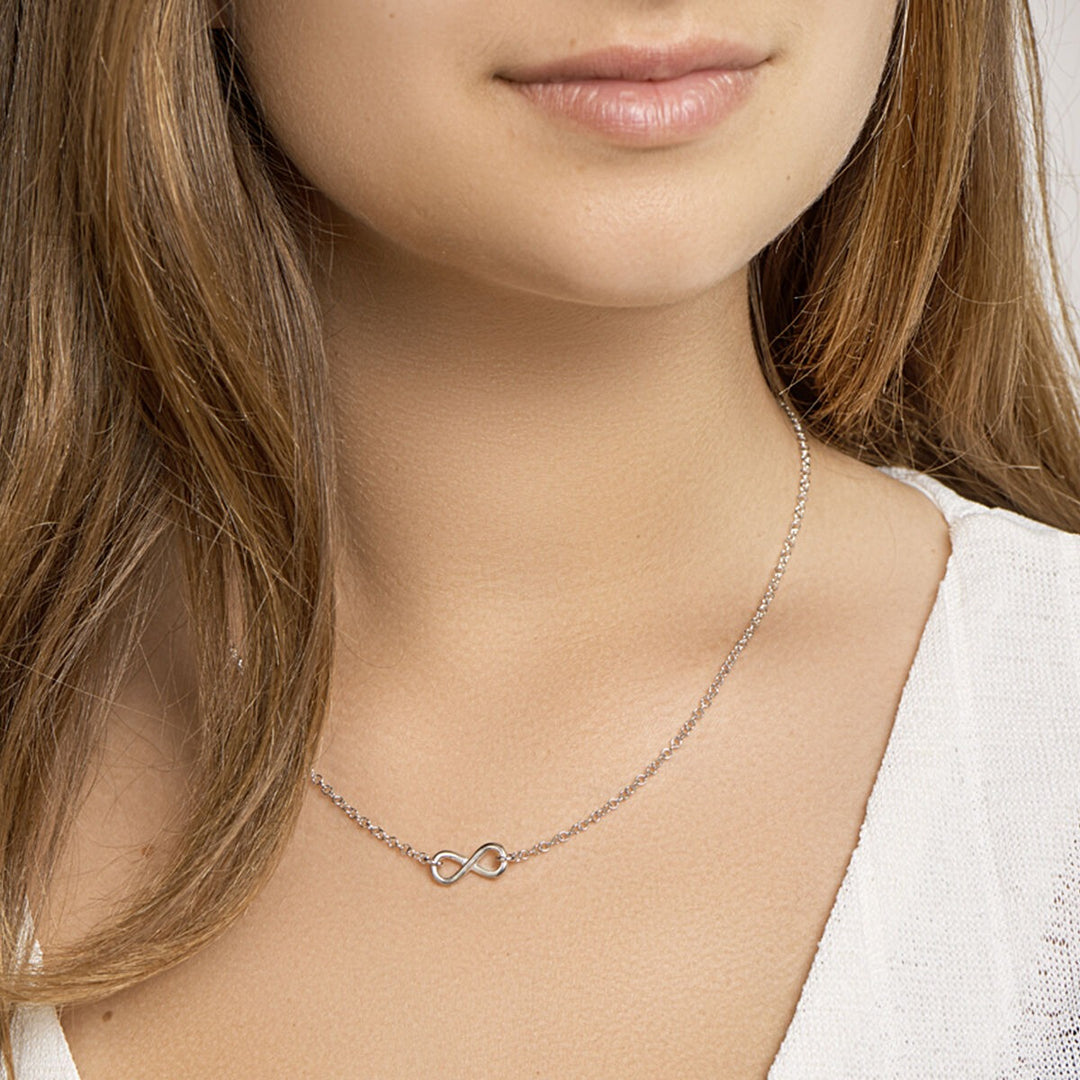 Zilveren collier met infinityteken – gerhodineerd 925 zilver (set)