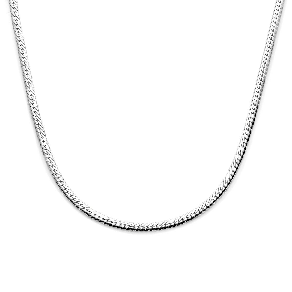 Zilveren damesketting met een gourmette schakel van 5 mm, gladde afwerking en een tijdloos ontwerp.