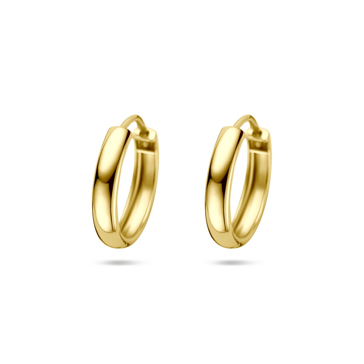 Gouden oorringen van 14k met scharniersluiting, ronde vorm en een glanzende afwerking.