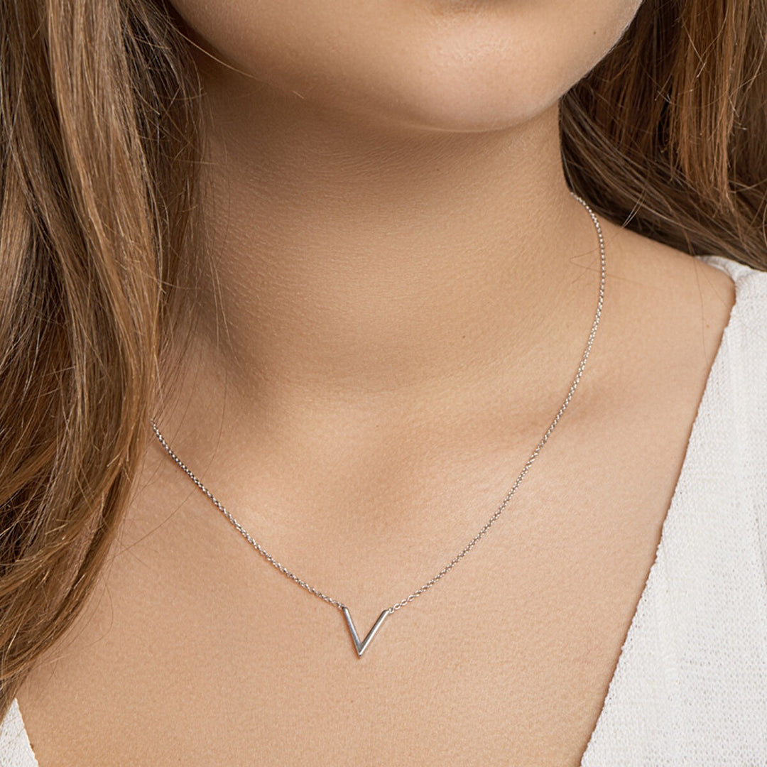 necklace v 41 + 4 cm silver rhodium plated