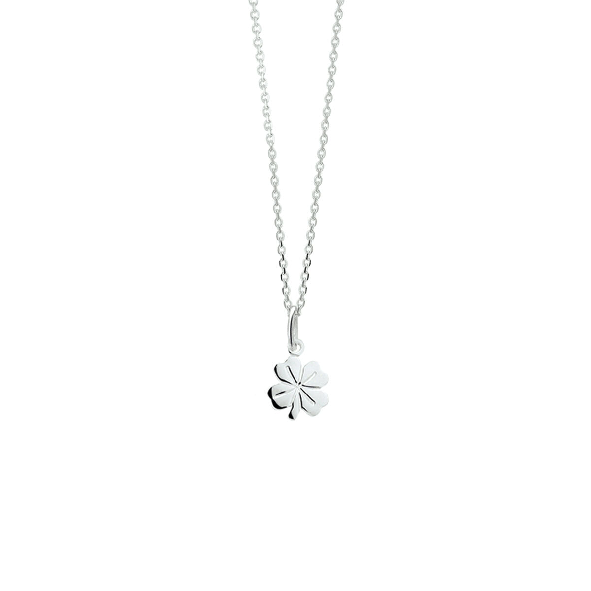 Zilveren ketting met een klavertje vier hanger en anker schakels.