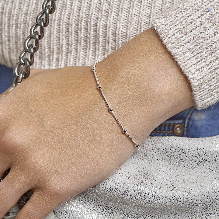 bracelet balls 3.0 mm 18 + 3 cm silver white