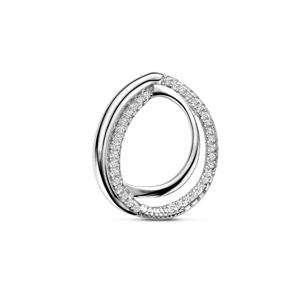 Zilveren hanger in een moderne, dubbele cirkelvorm met zirkonia-steentjes aan de rand, gerhodineerd 925 zilver.
