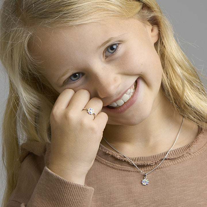 Zilveren bloem hanger met kleurrijke emaille