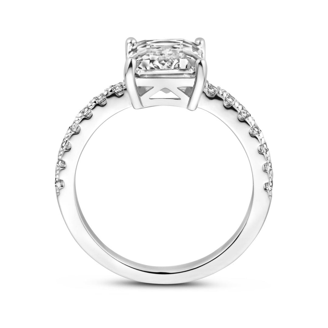 Zilveren ring met emerald geslepen zirkonia – gerhodineerd 925 zilver