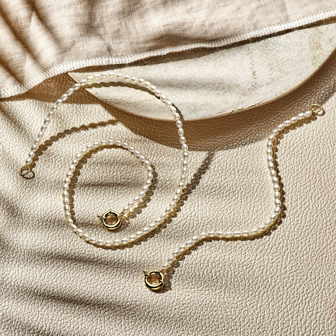 pearl necklace 3.8 mm 41 cm with large spring clasp 3 micron silver gold plated (yellow)