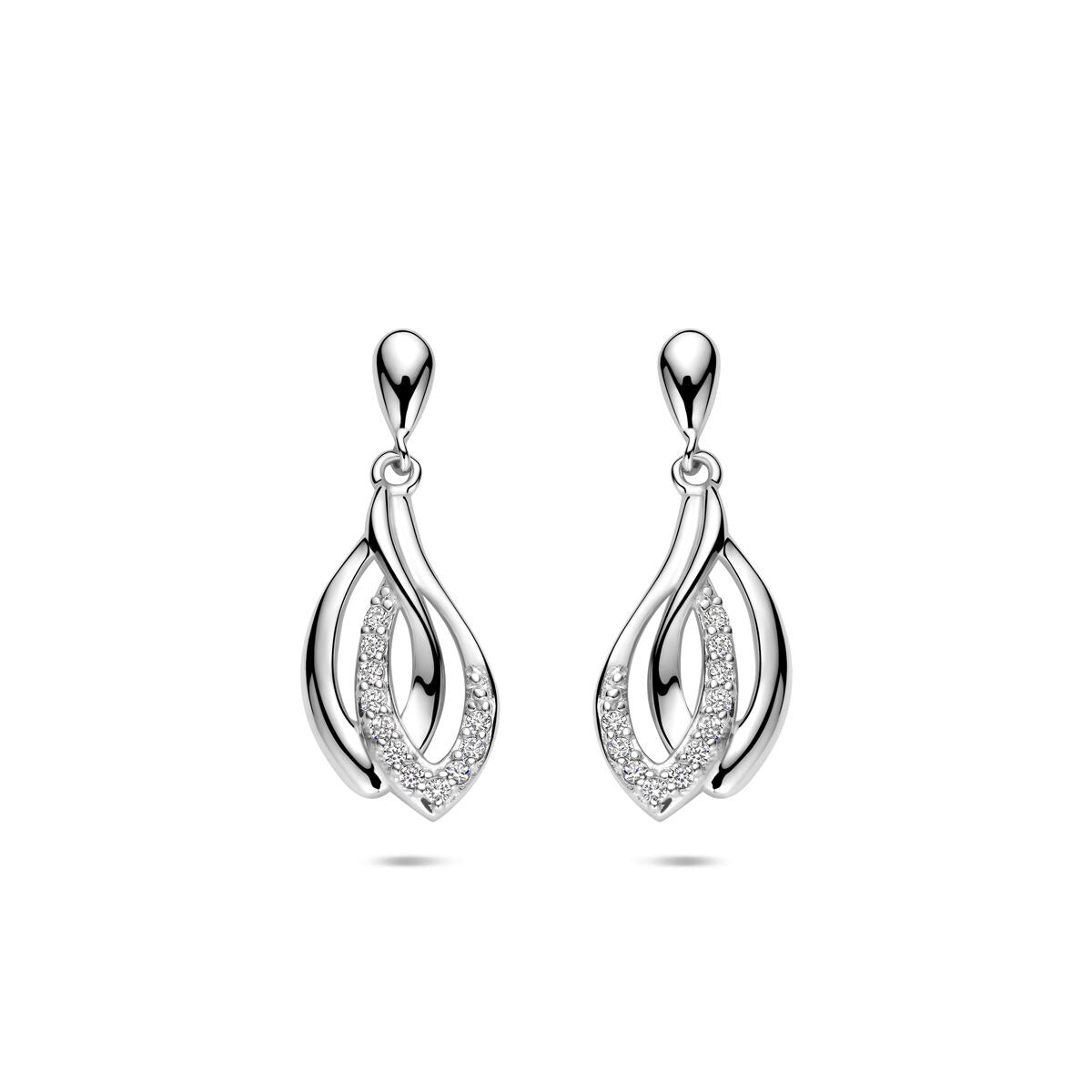 Zilveren oorhangers van gerhodineerd 925 zilver met zirkonia in een golvende, dubbele bladvorm.