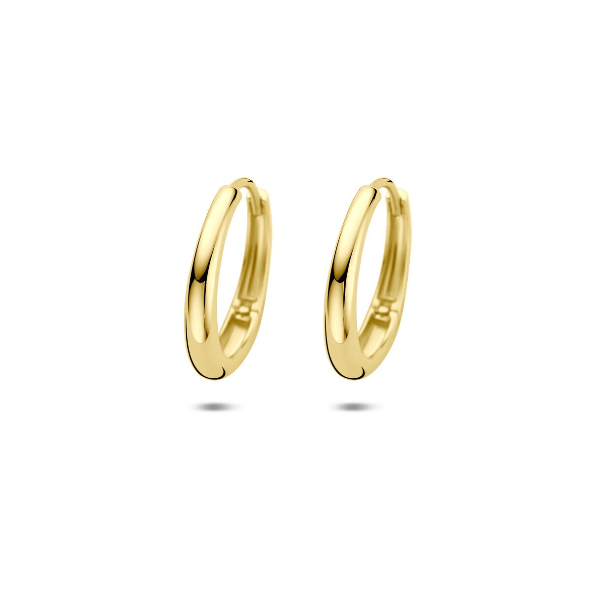 Gouden klapoorringen van 14k geelgoud met een glanzende afwerking en een eenvoudige, moderne vorm.