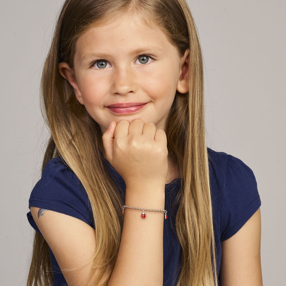 Zilveren kinderarmband met lieveheersbeestjes – gerhodineerd