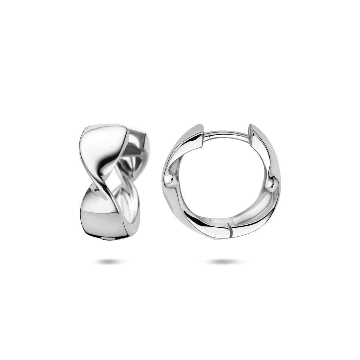 Zilveren klapoorringen dames – 15 x 6 mm